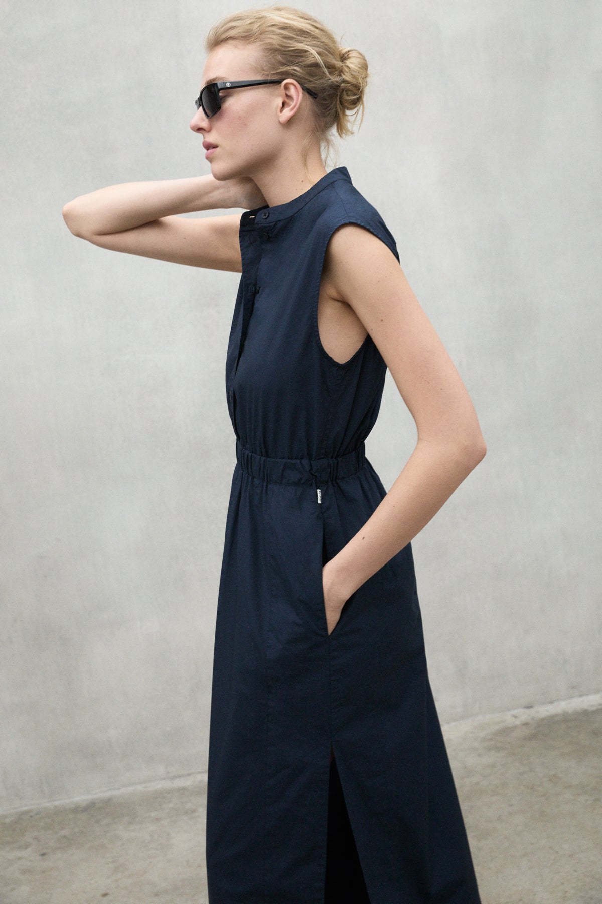 NAVY BLUE MIKA DRESS