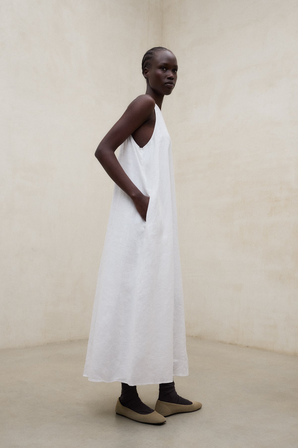 ROBE UKARA BLANCHE