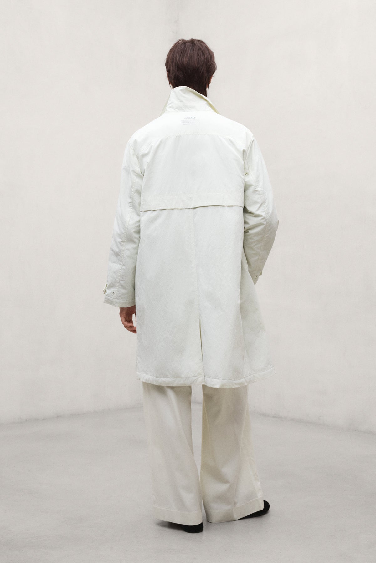 WHITE CALOA JACKET