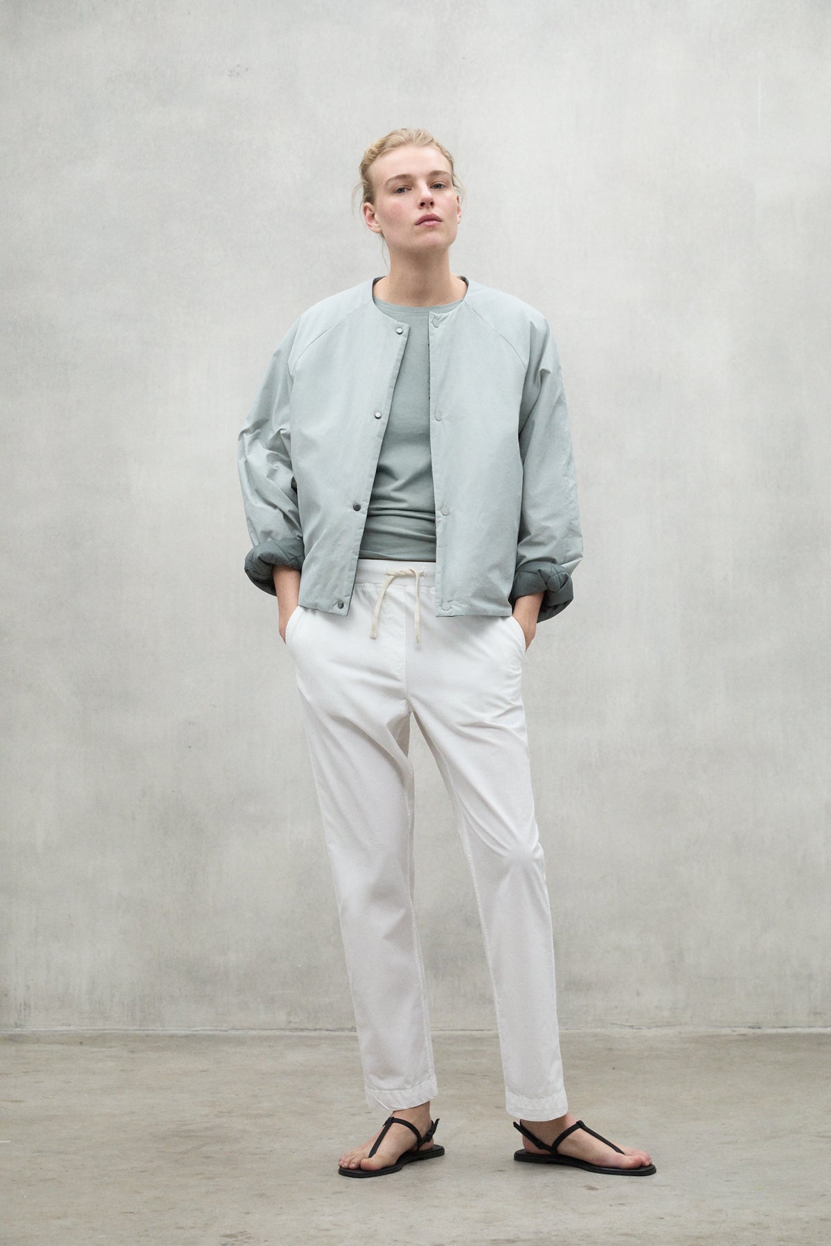 WENDJACKE GAVEA GRAU