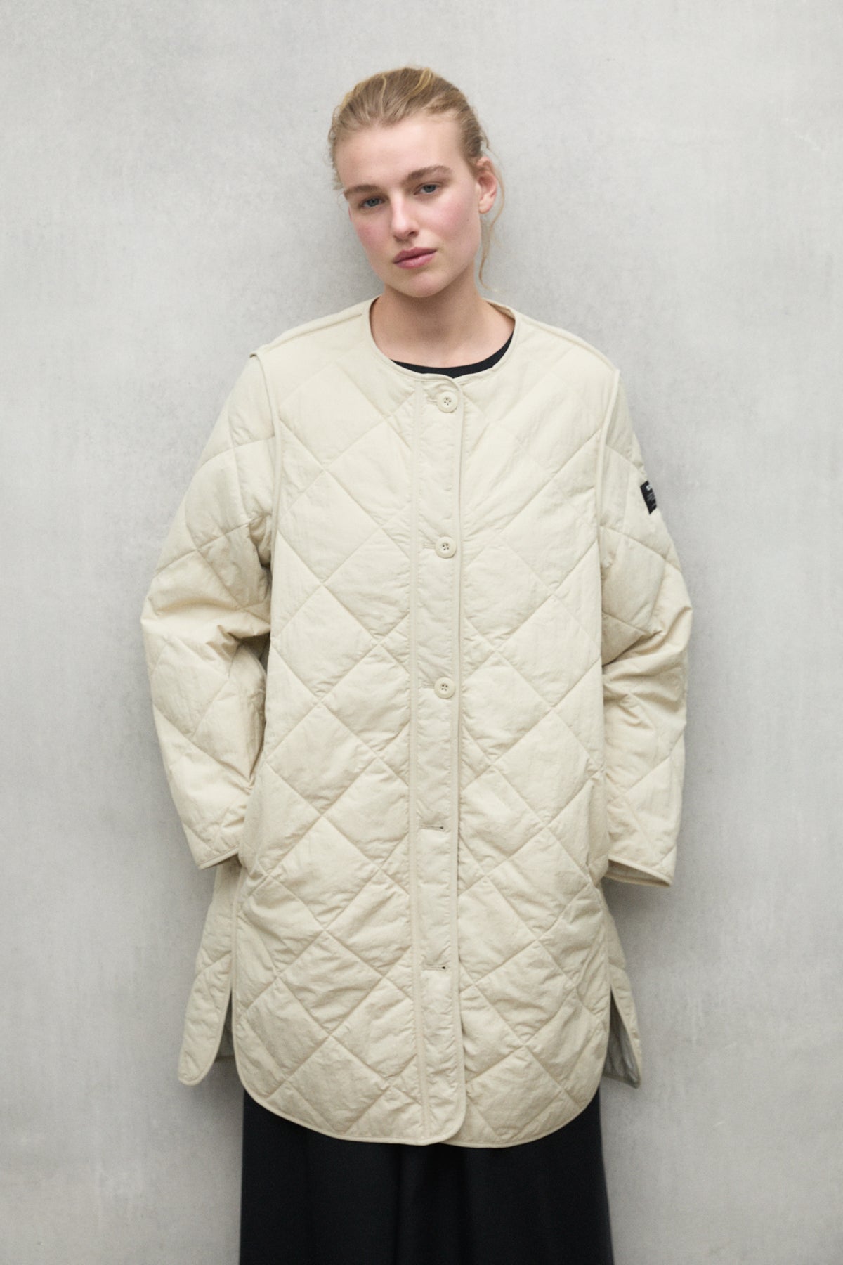 BEIGE MAYEN JACKET