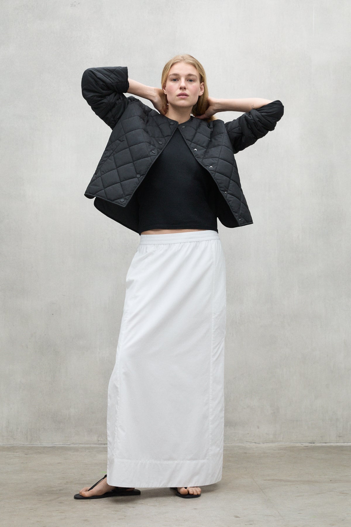 CHAQUETA MUSA NEGRA
