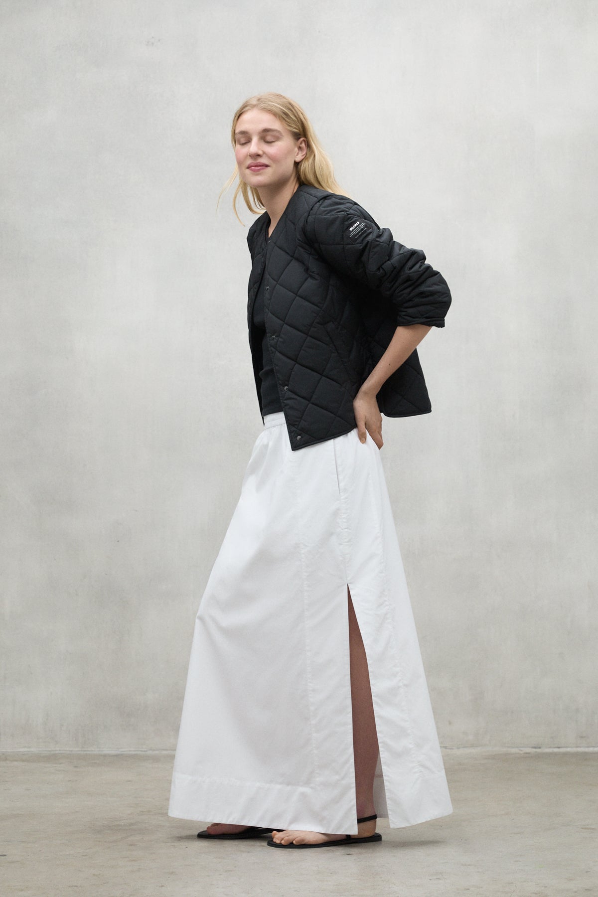 CHAQUETA MUSA NEGRA