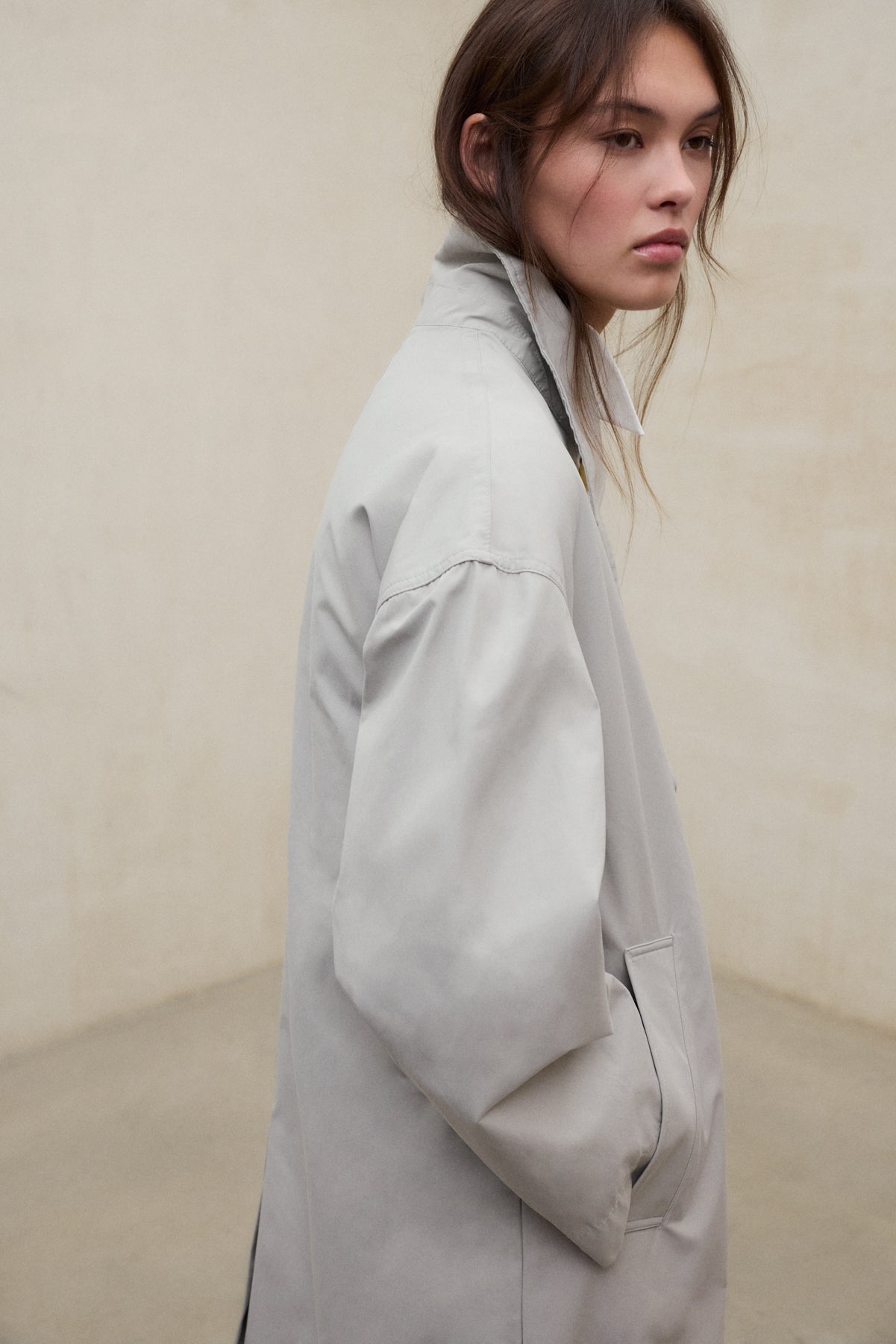 CHAQUETA STONG BEIGE