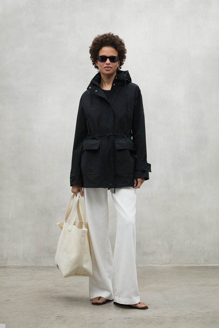 JACKE TABUR SCHWARZ