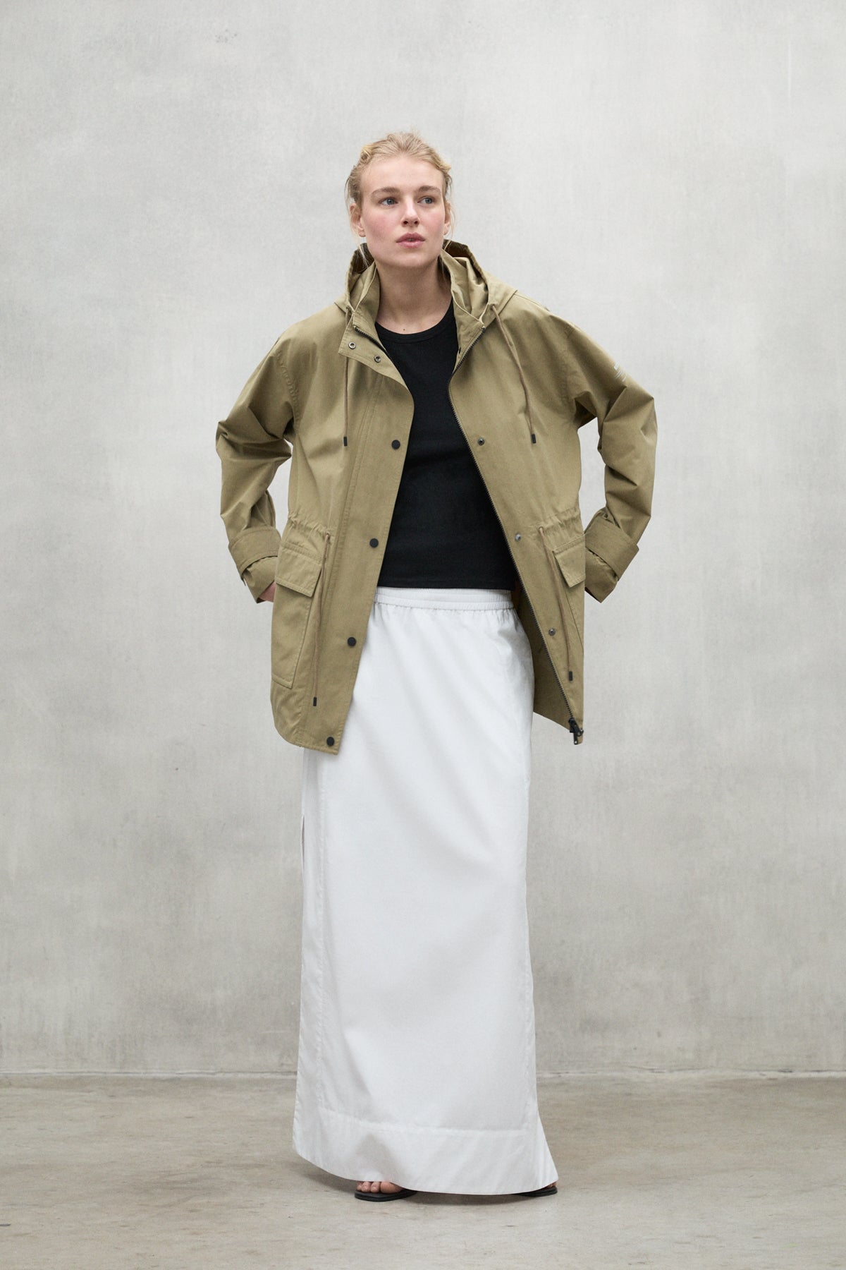 JACKE TABUR KHAKI