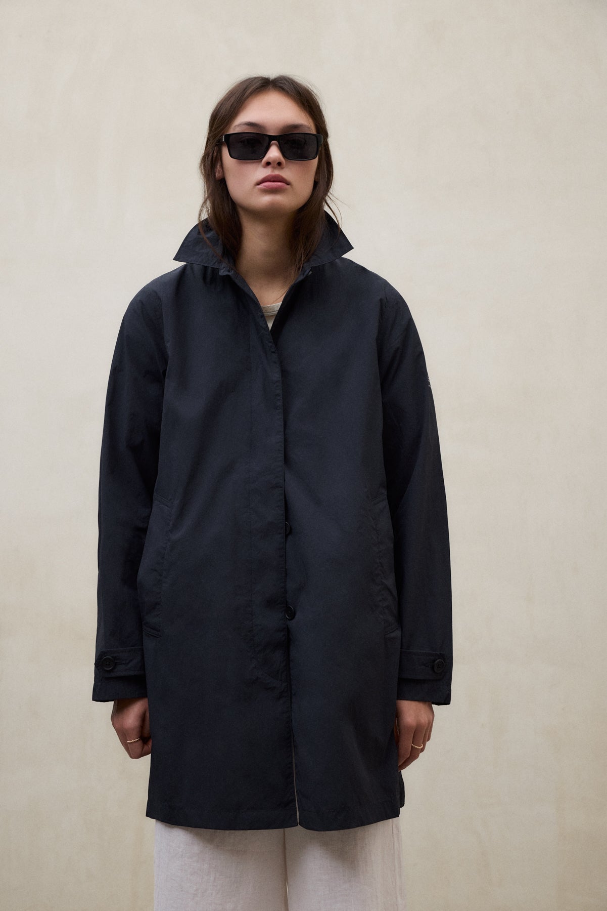VERNE PACKABLE TRENCH COAT NAVY BLUE