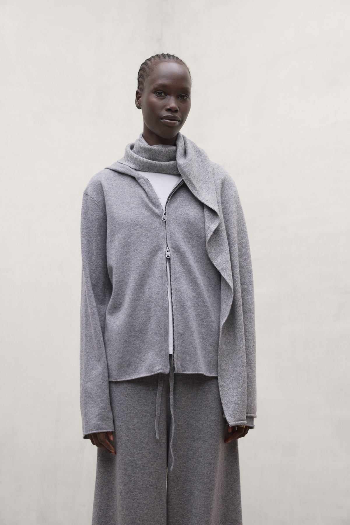 PULLOVER APRIL GRAU