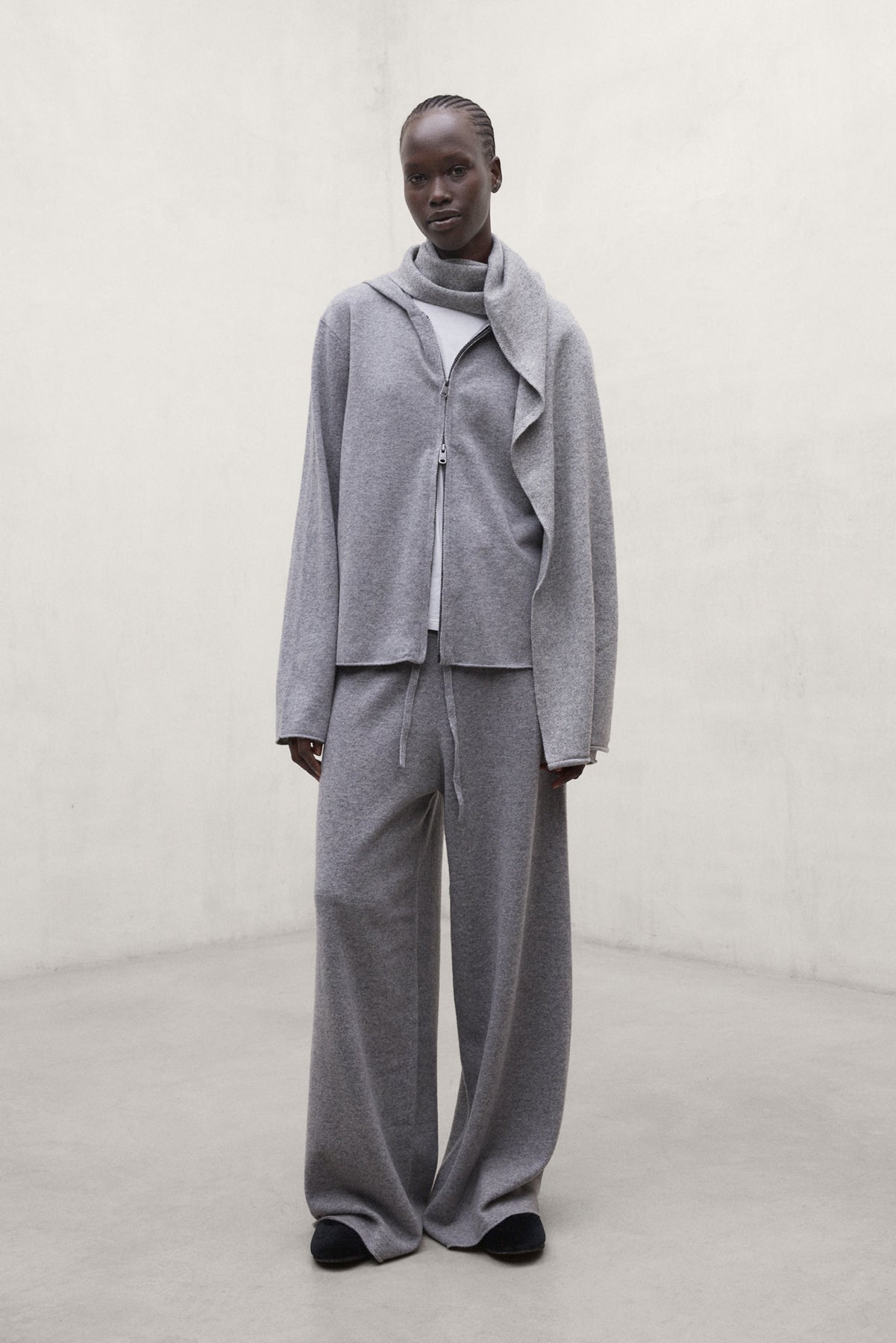 PULLOVER APRIL GRAU