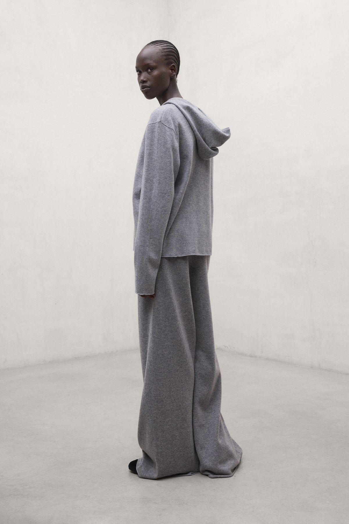 PULLOVER APRIL GRAU