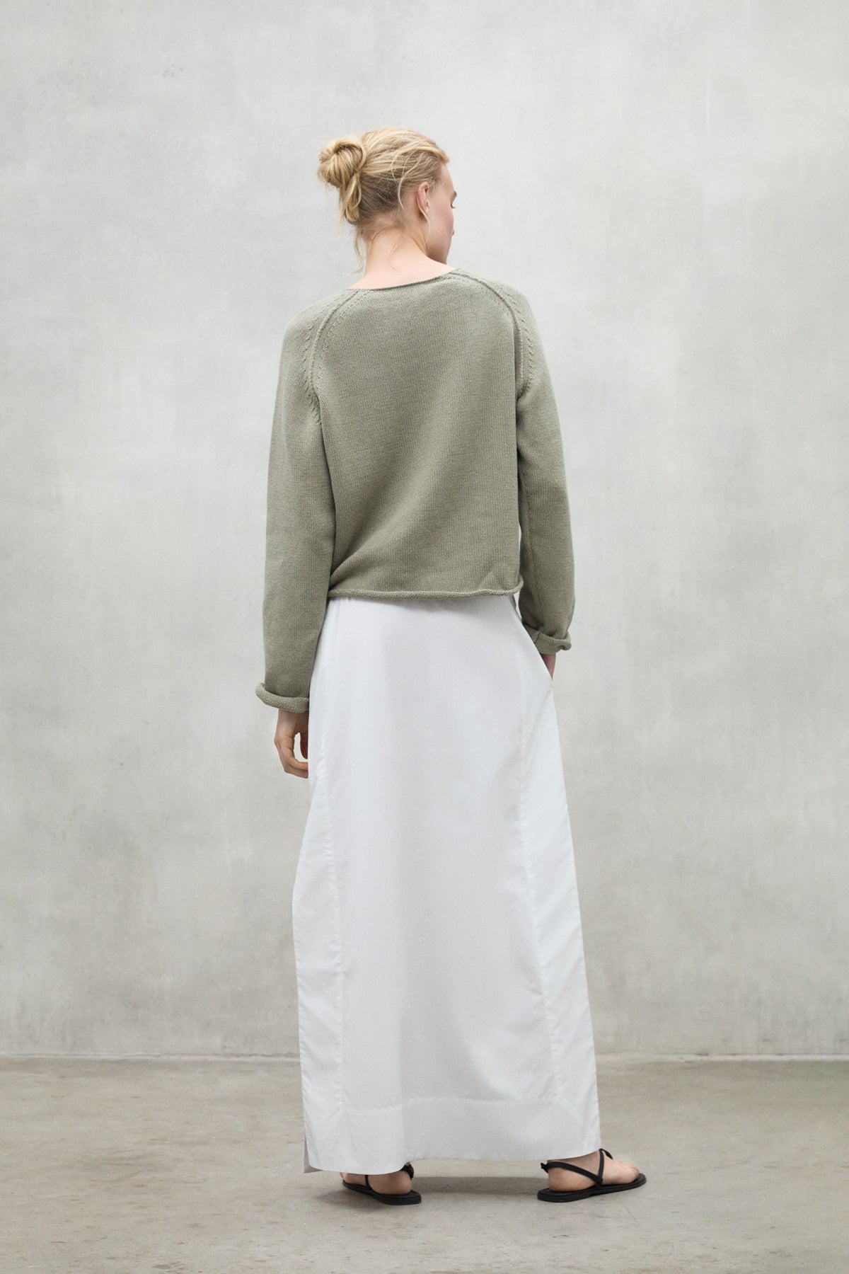 KHAKI ALAMO SWEATER