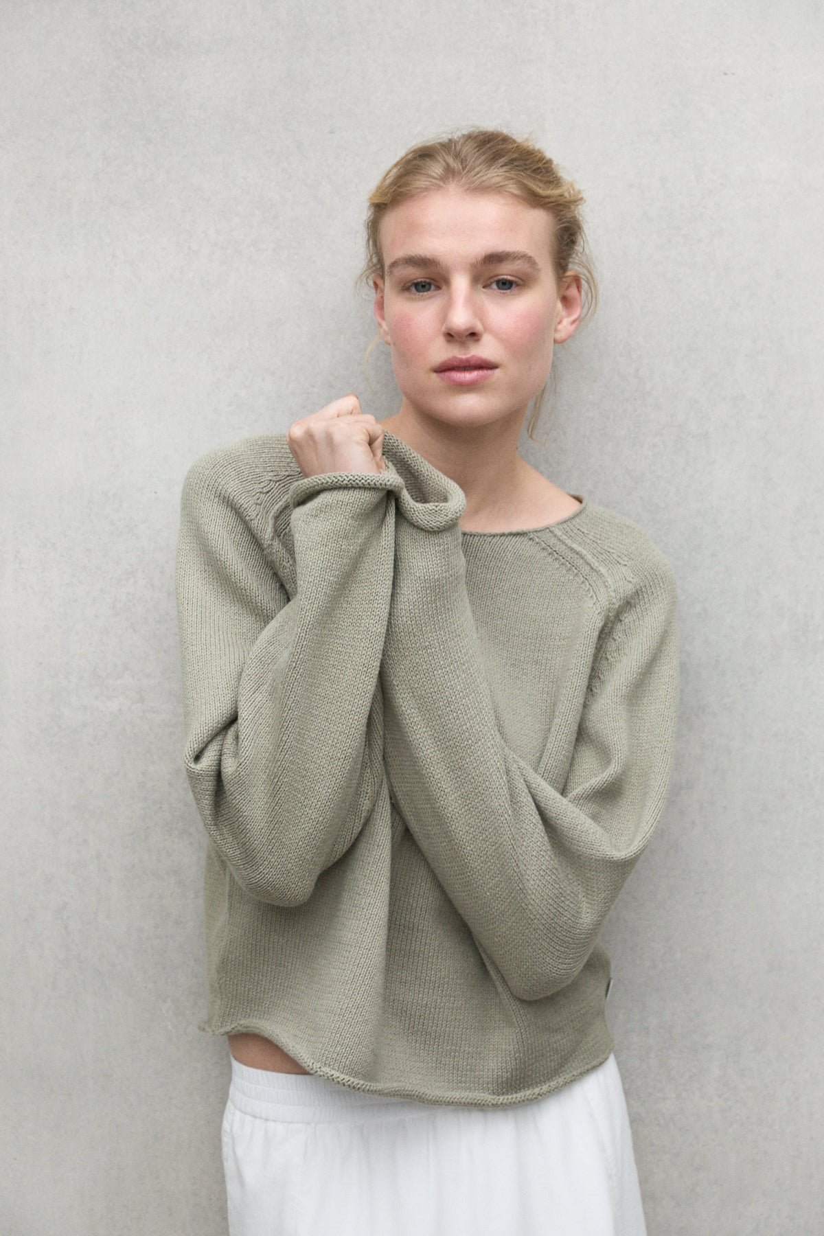 KHAKI ALAMO SWEATER