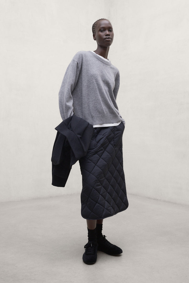 PULL COSMOS GRIS