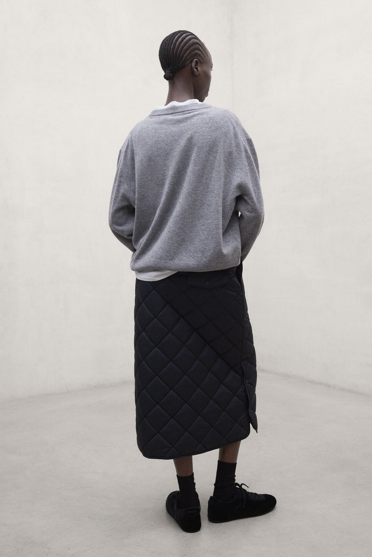 PULL COSMOS GRIS