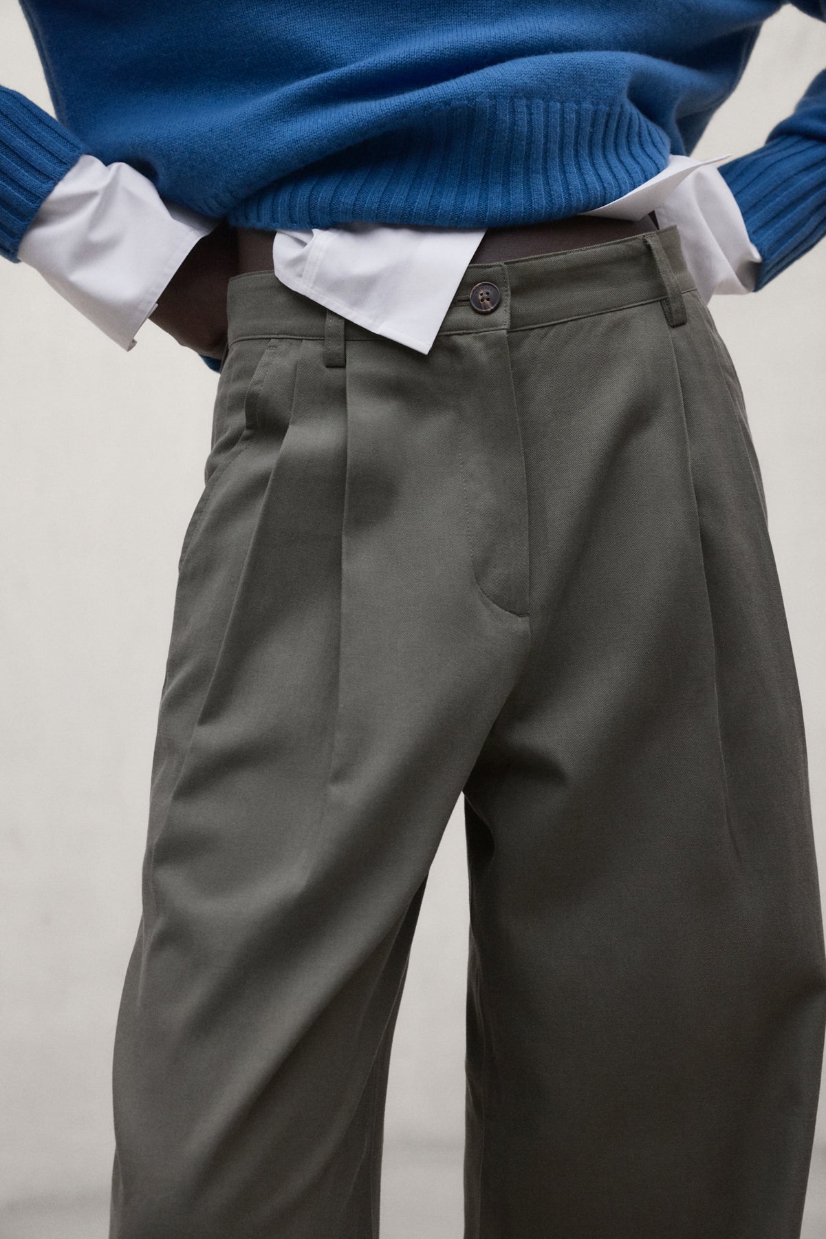 PANTALÓN ALGODÓN TÉCNICO GALIA VERDE