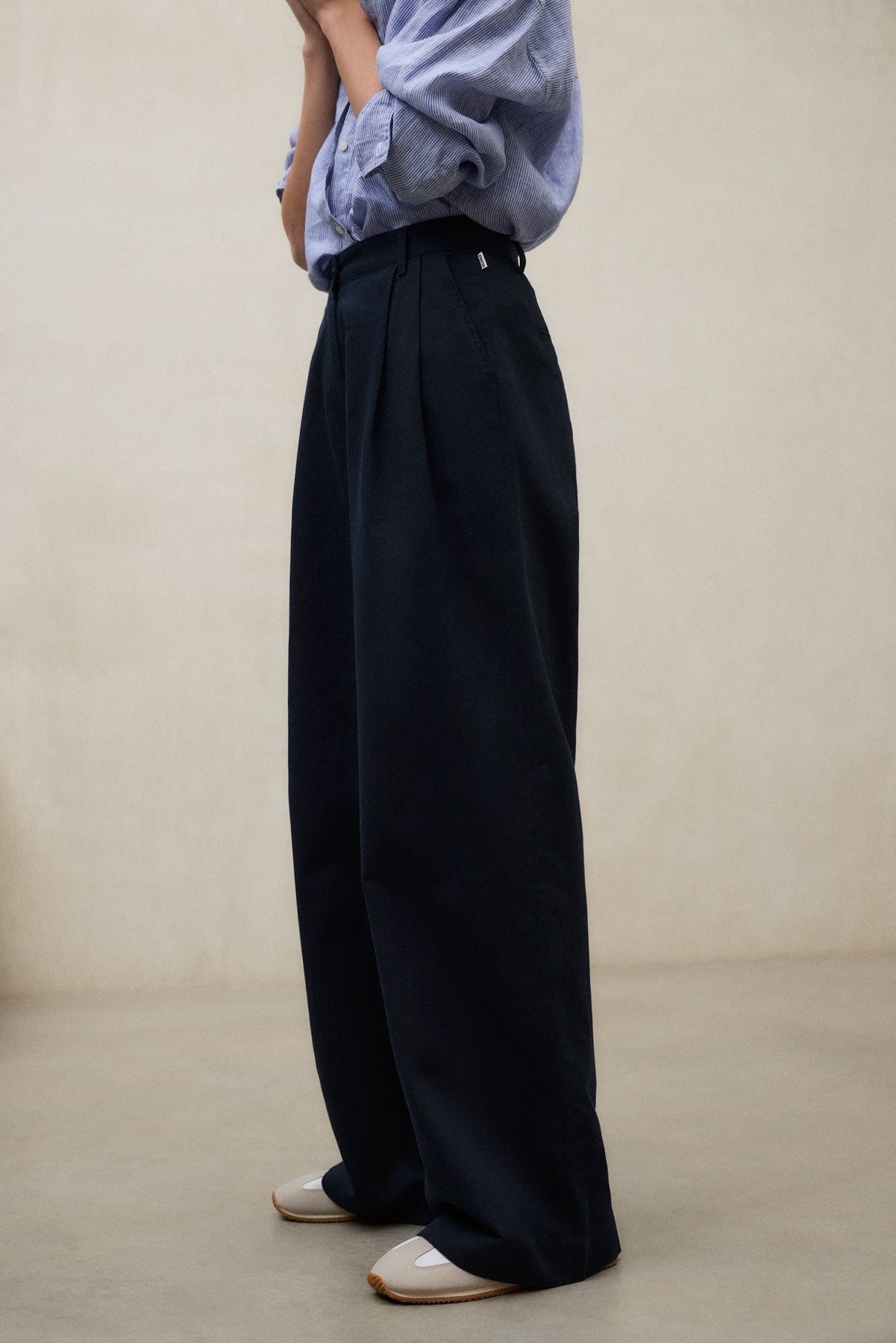 PANTALONES DE LINO MIEL AZUL MARINO