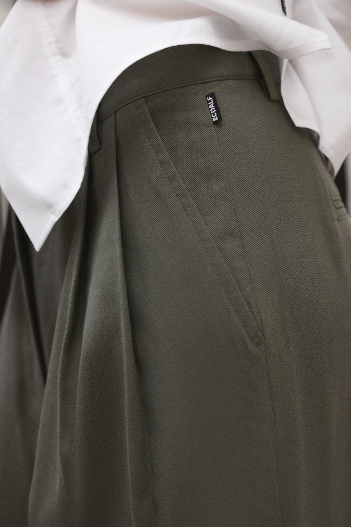 PANTALON COTON TECHNIQUE MIEL VERT