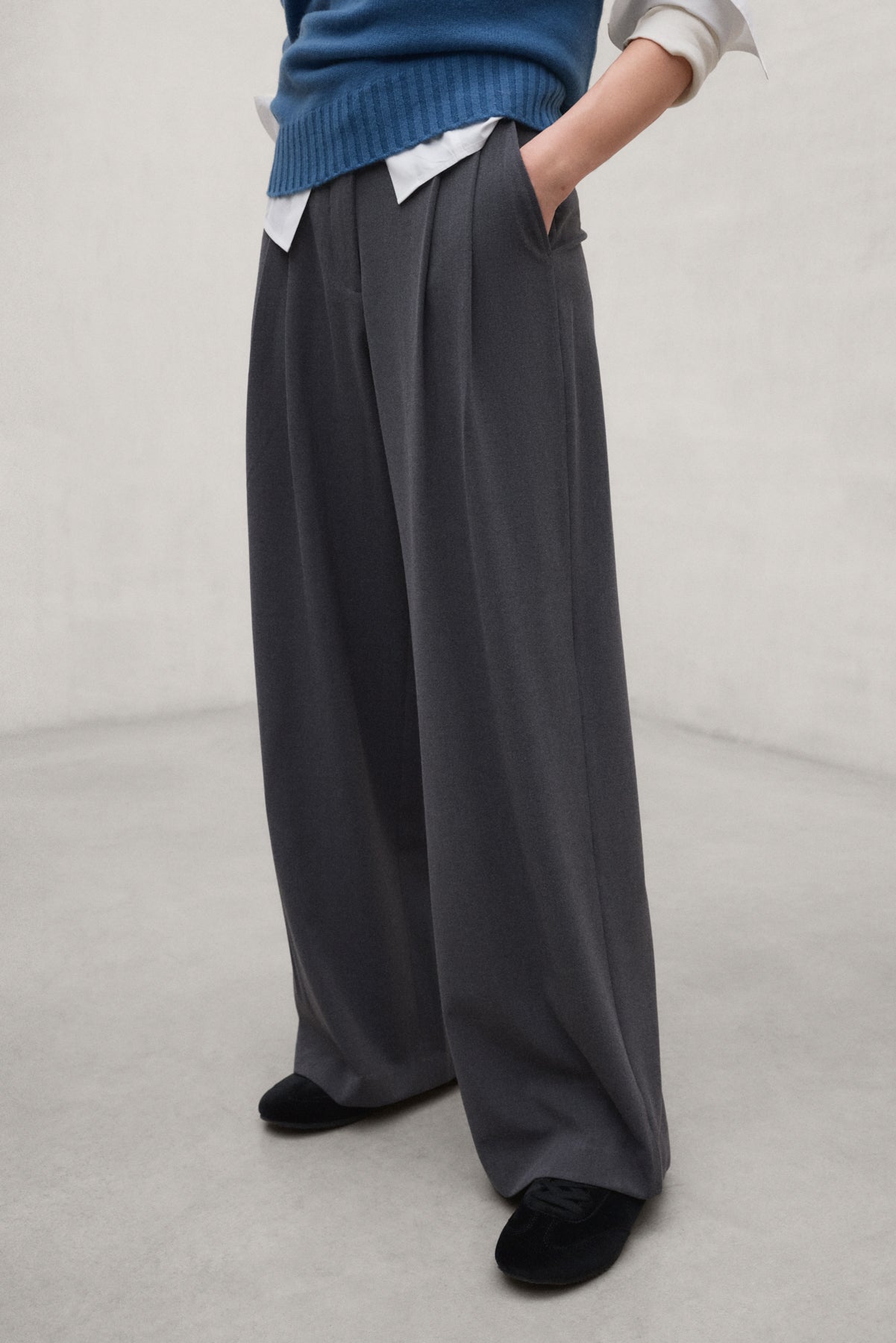 PANTALÓN MIEL GRIS OSCURO