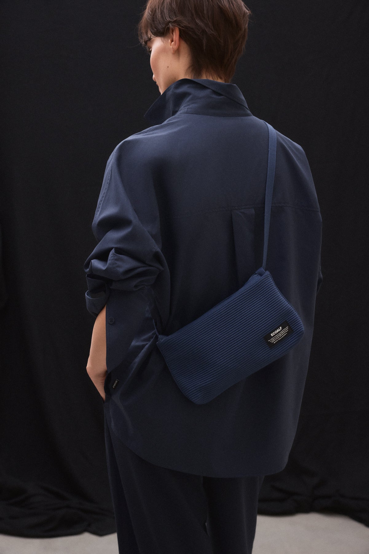 TASCHE TIKA BAGUETTE BLAU
