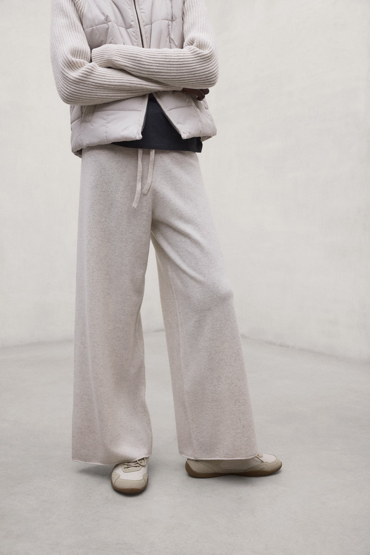 HOSE MILLAN BEIGE