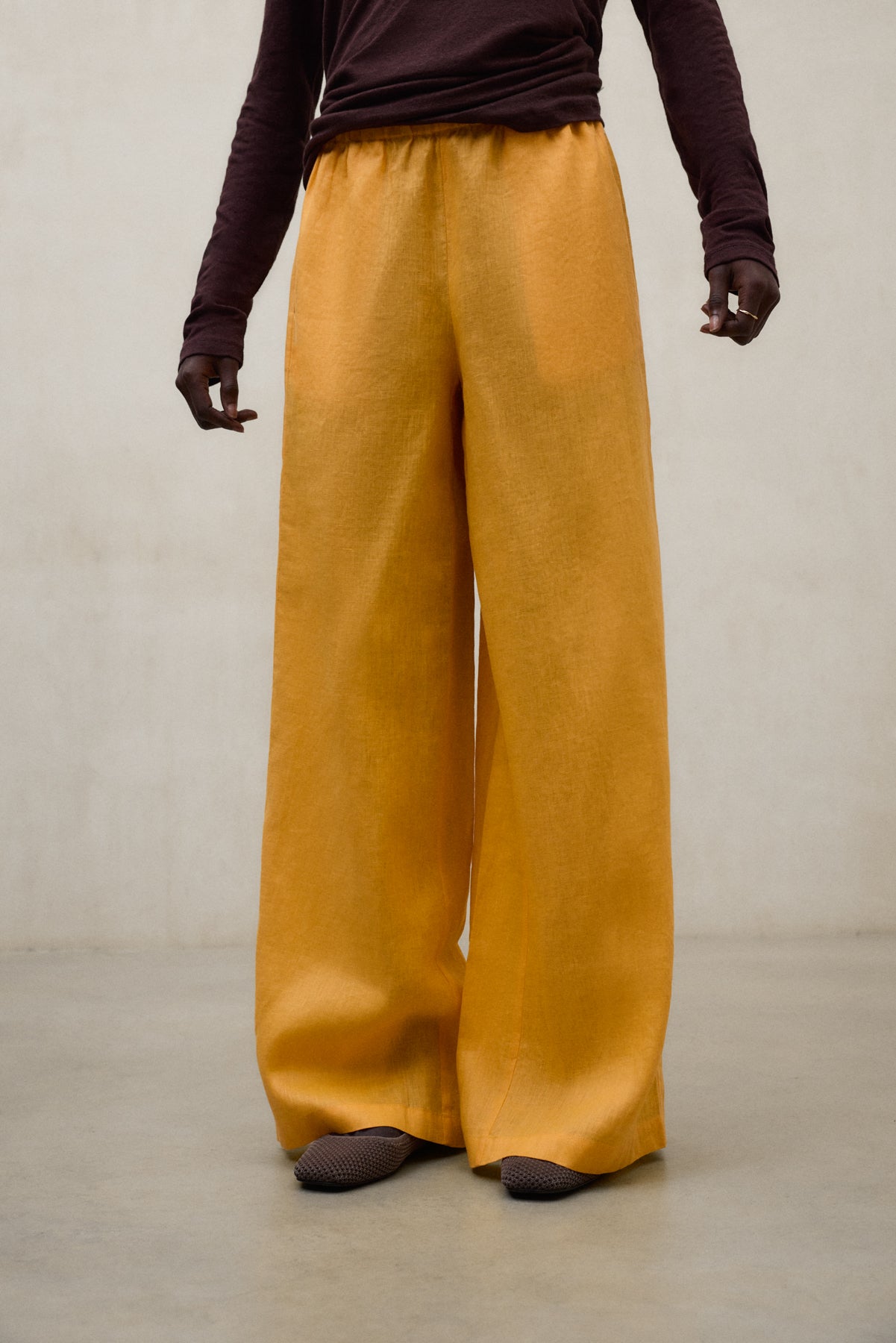 PANTALONI MOSSI ARANCIONI