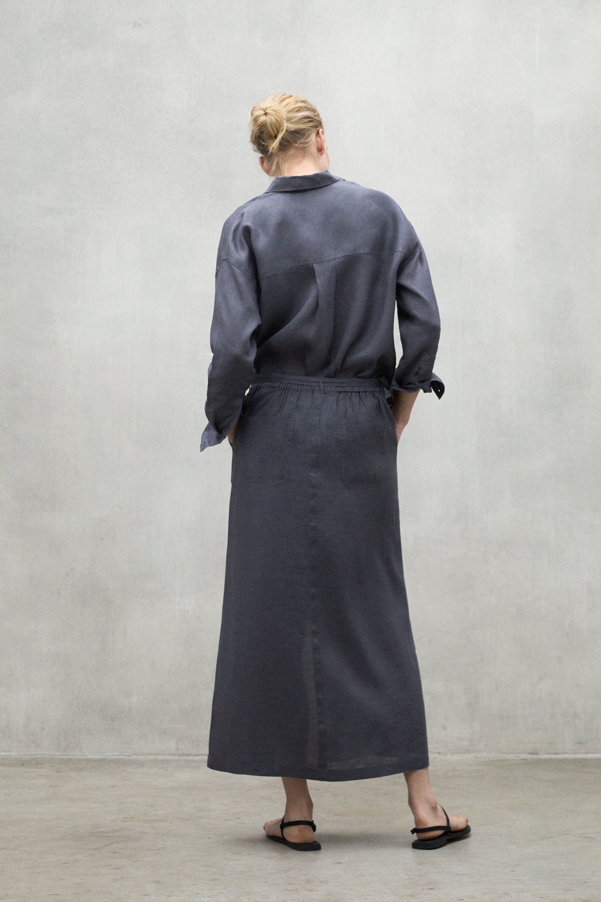 DARK GREY LARA SKIRT