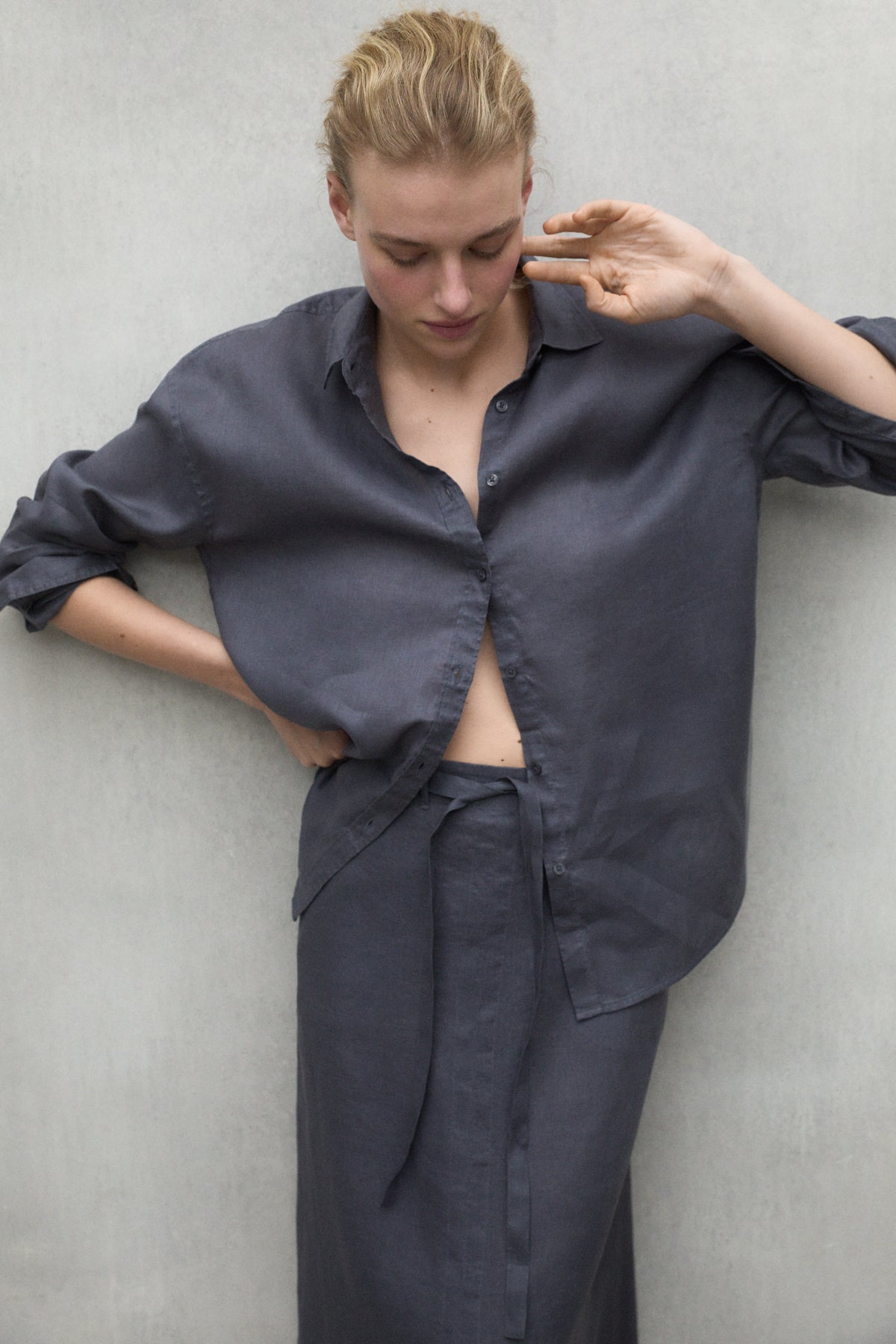 CAMISA DARIA GRIS OSCURO