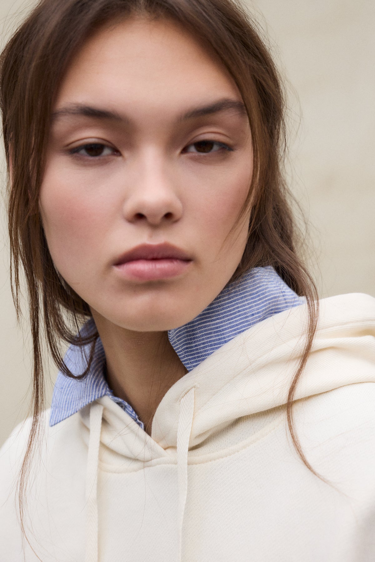BEIGE BIANCA HOODIE