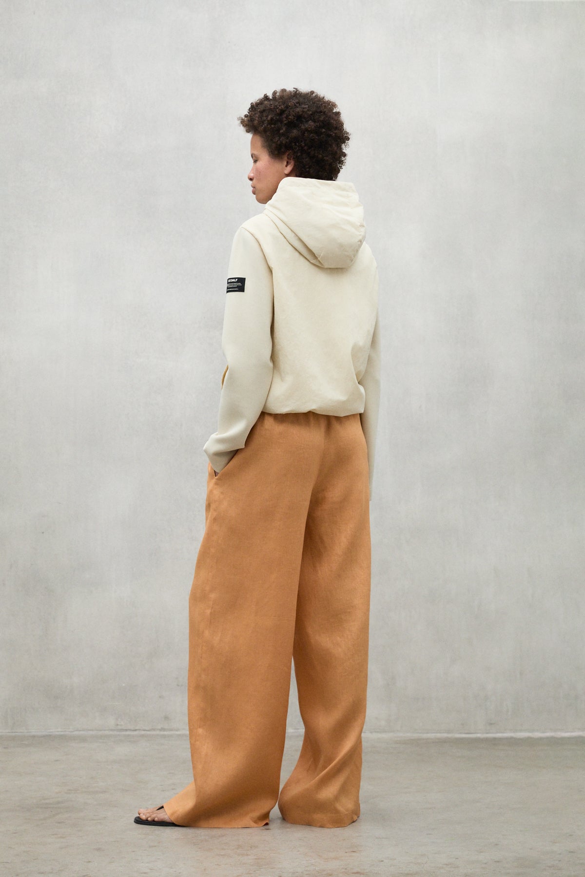 BEIGE NASCA SWEATSHIRT