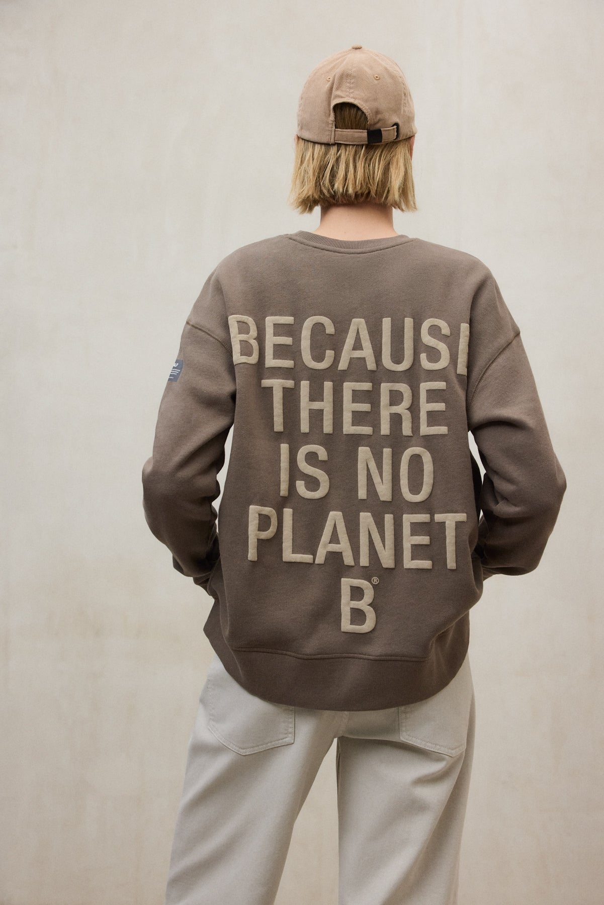 BROWN STORM HOODIE