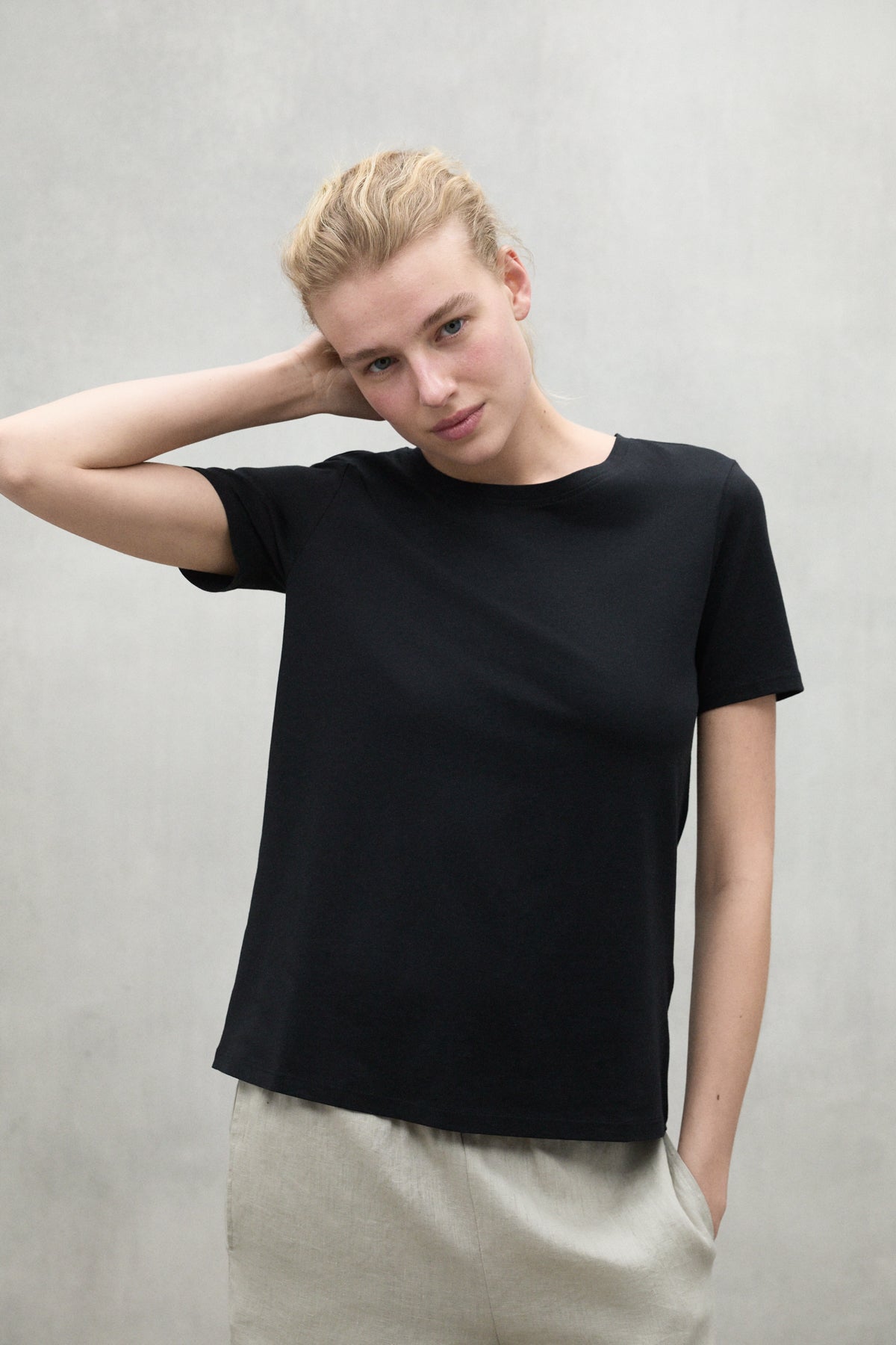 CAMISETA LAKE NEGRA