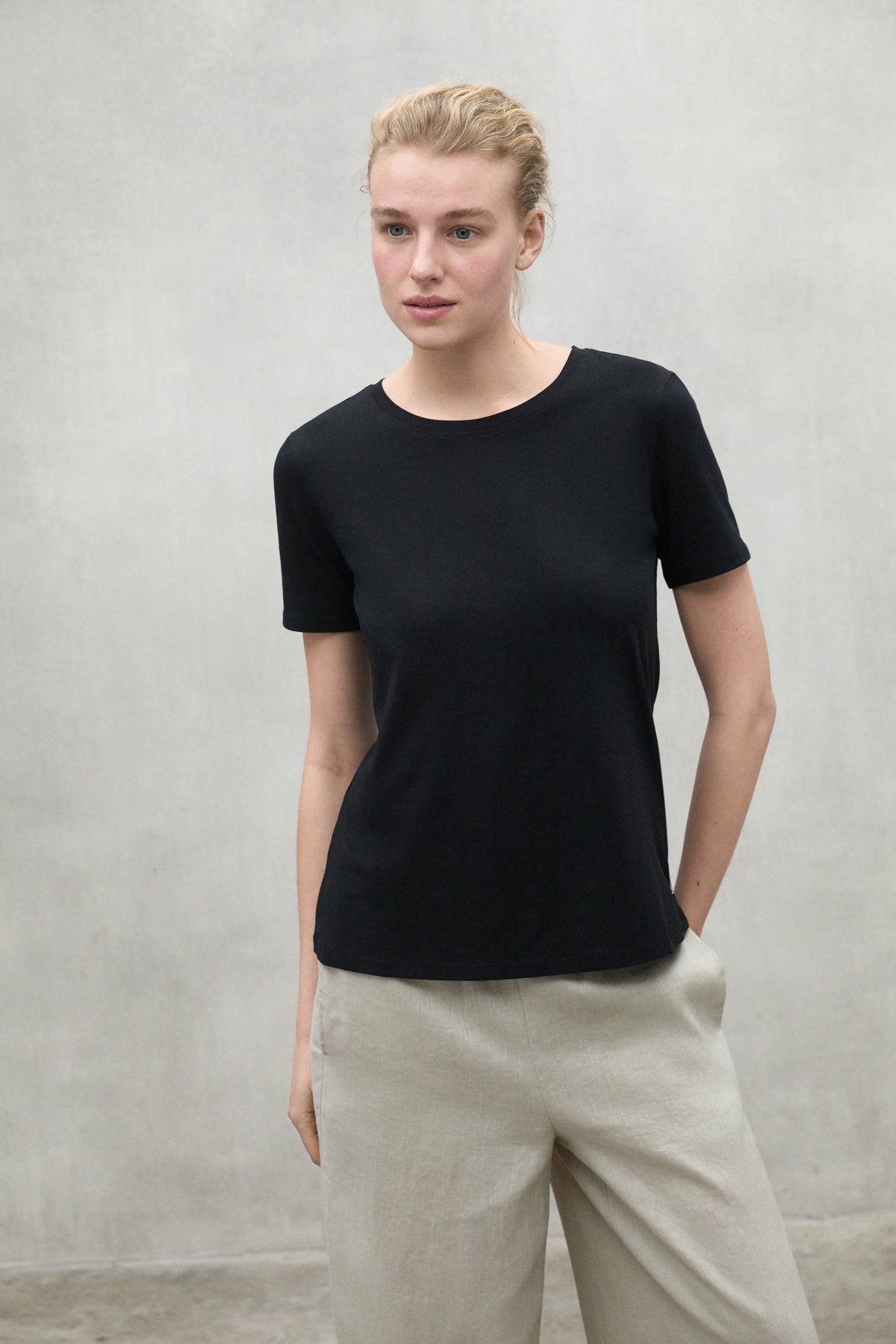 CAMISETA LAKE NEGRA