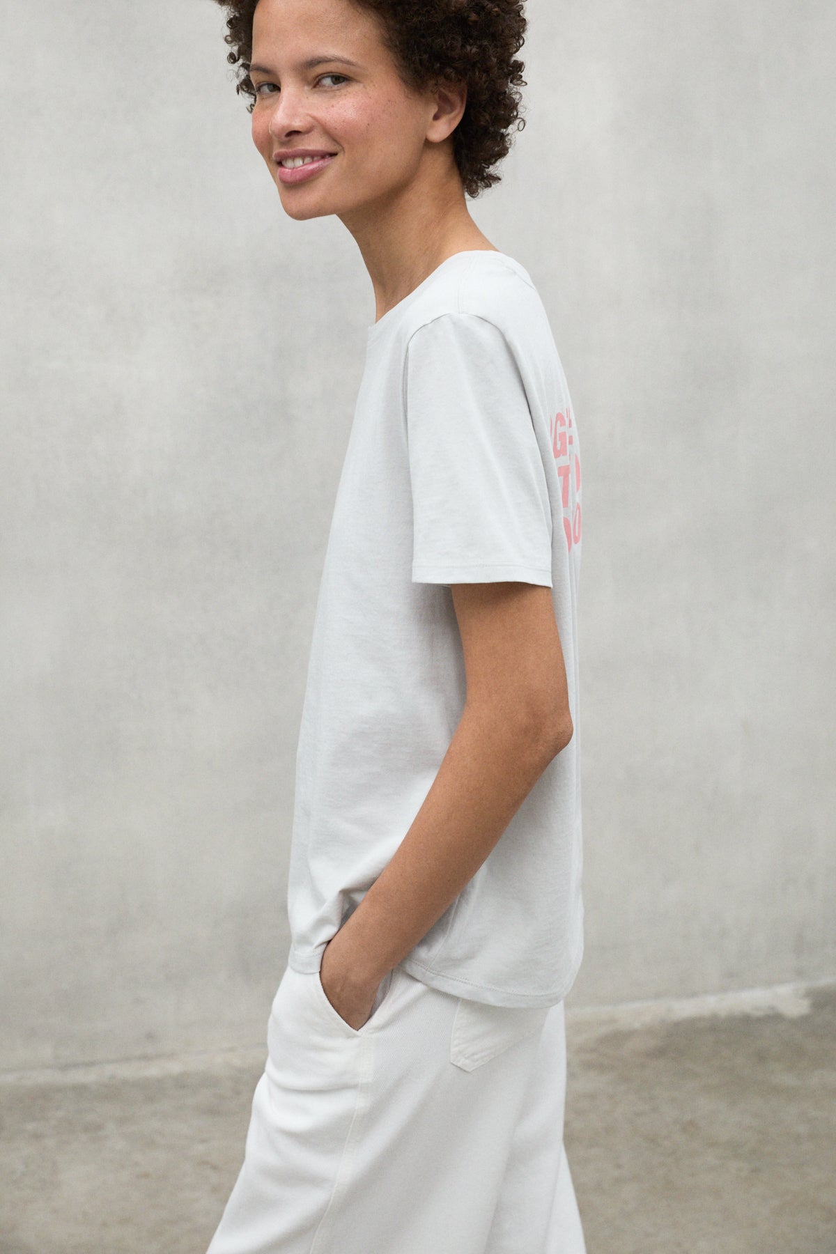 REGENERATION T-SHIRT GRAU UND ROSA