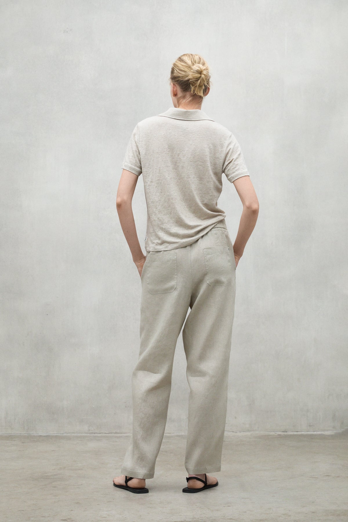 BEIGE TROMS T-SHIRT