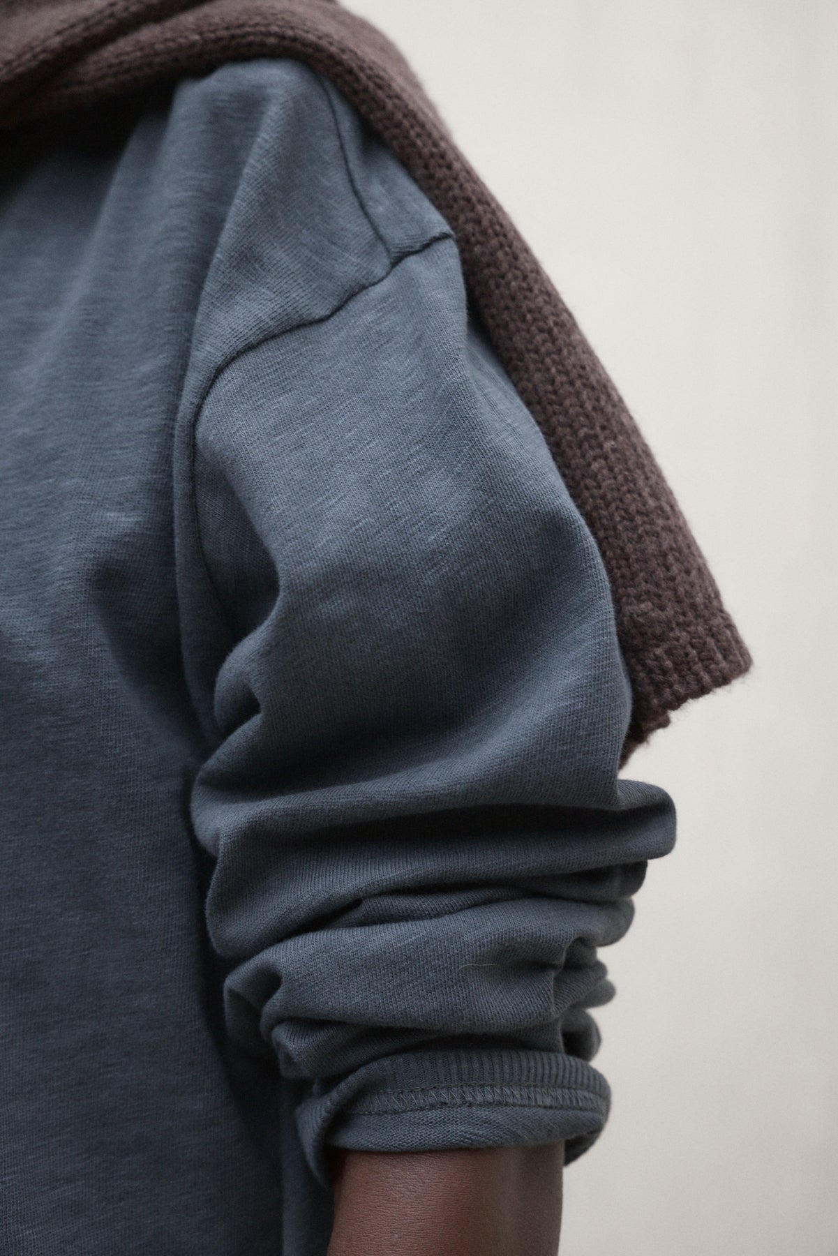 KHAKI VENECA T-SHIRT