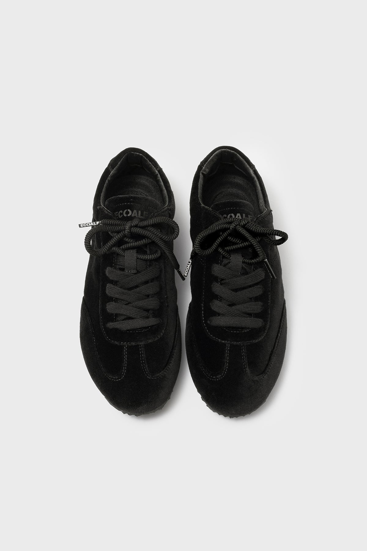 ZAPATILLA DALLAS VELVET NEGRA