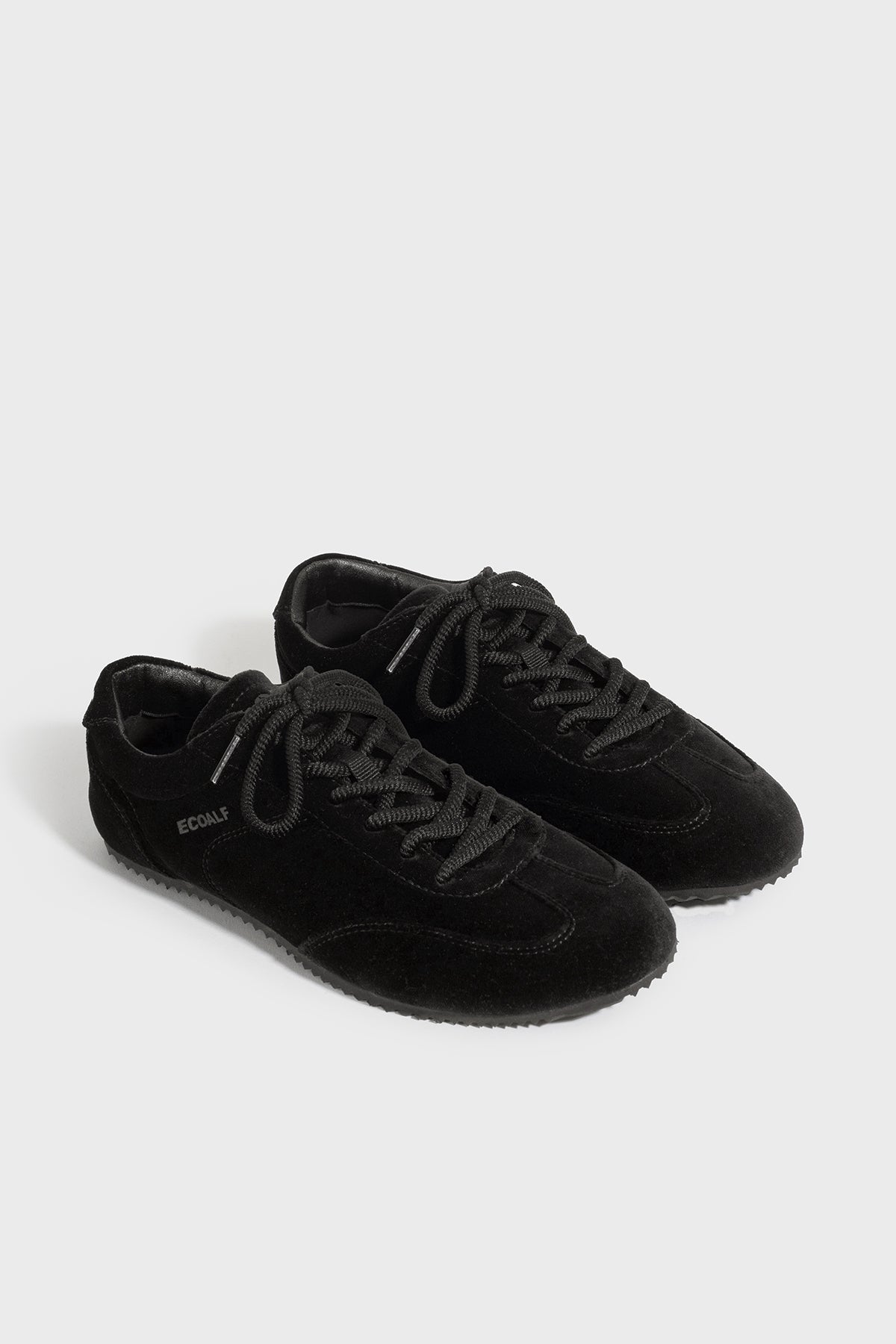 ZAPATILLA DALLAS VELVET NEGRA