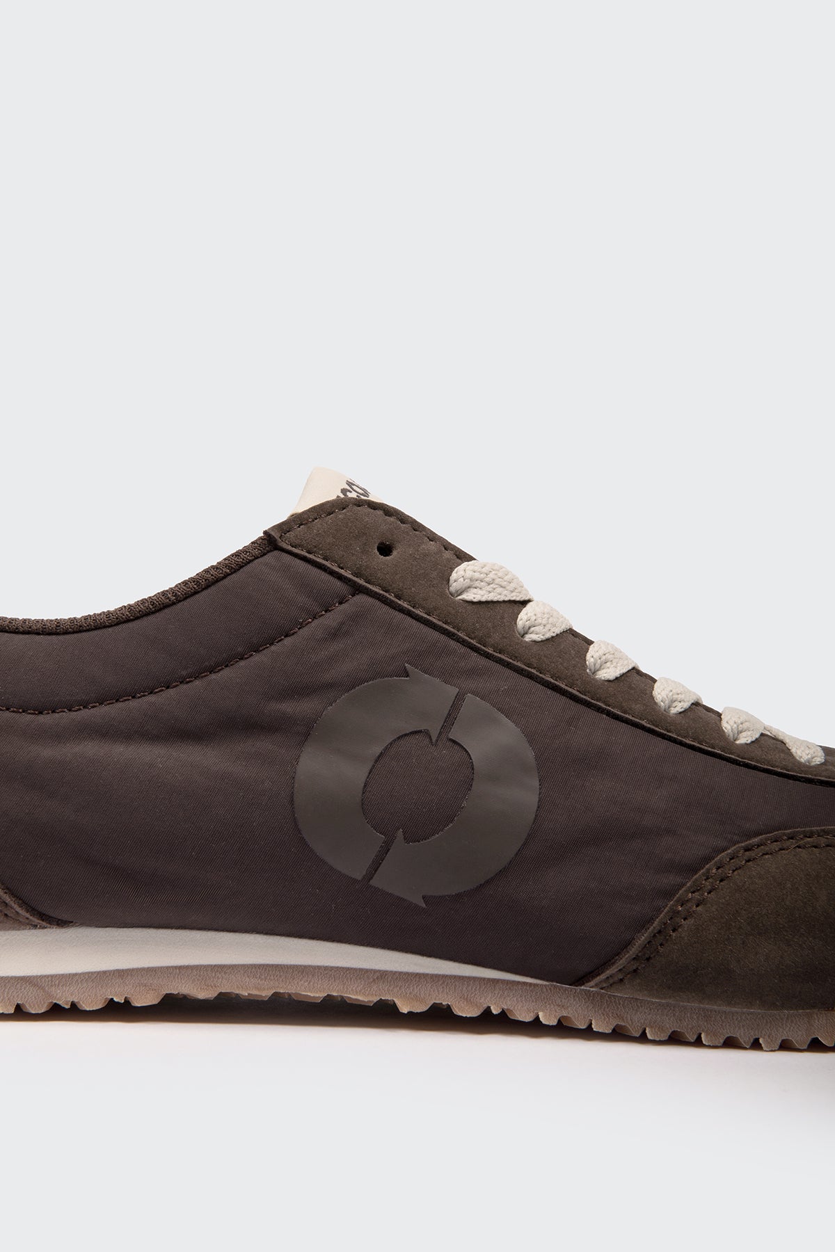 ZAPATILLA ORLEANS MARRÓN