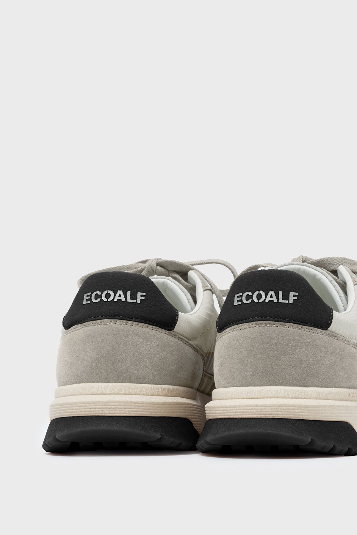 BASKETS VENTURA GRIS CLAIR