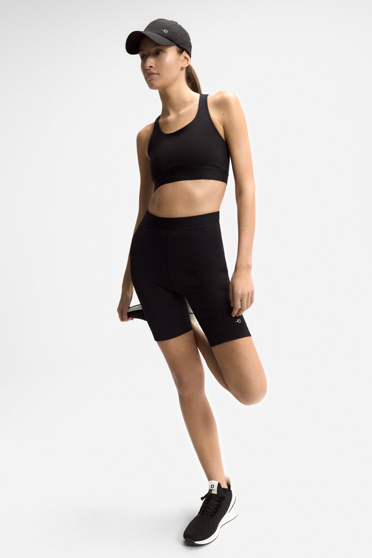 LEGGINGS CORTOS ROME NEGROS