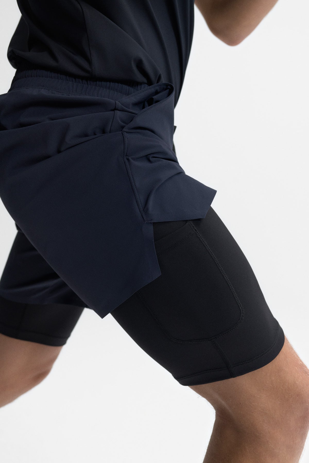 ATHENS PERFORMANCE SHORTS DEEP NAVY