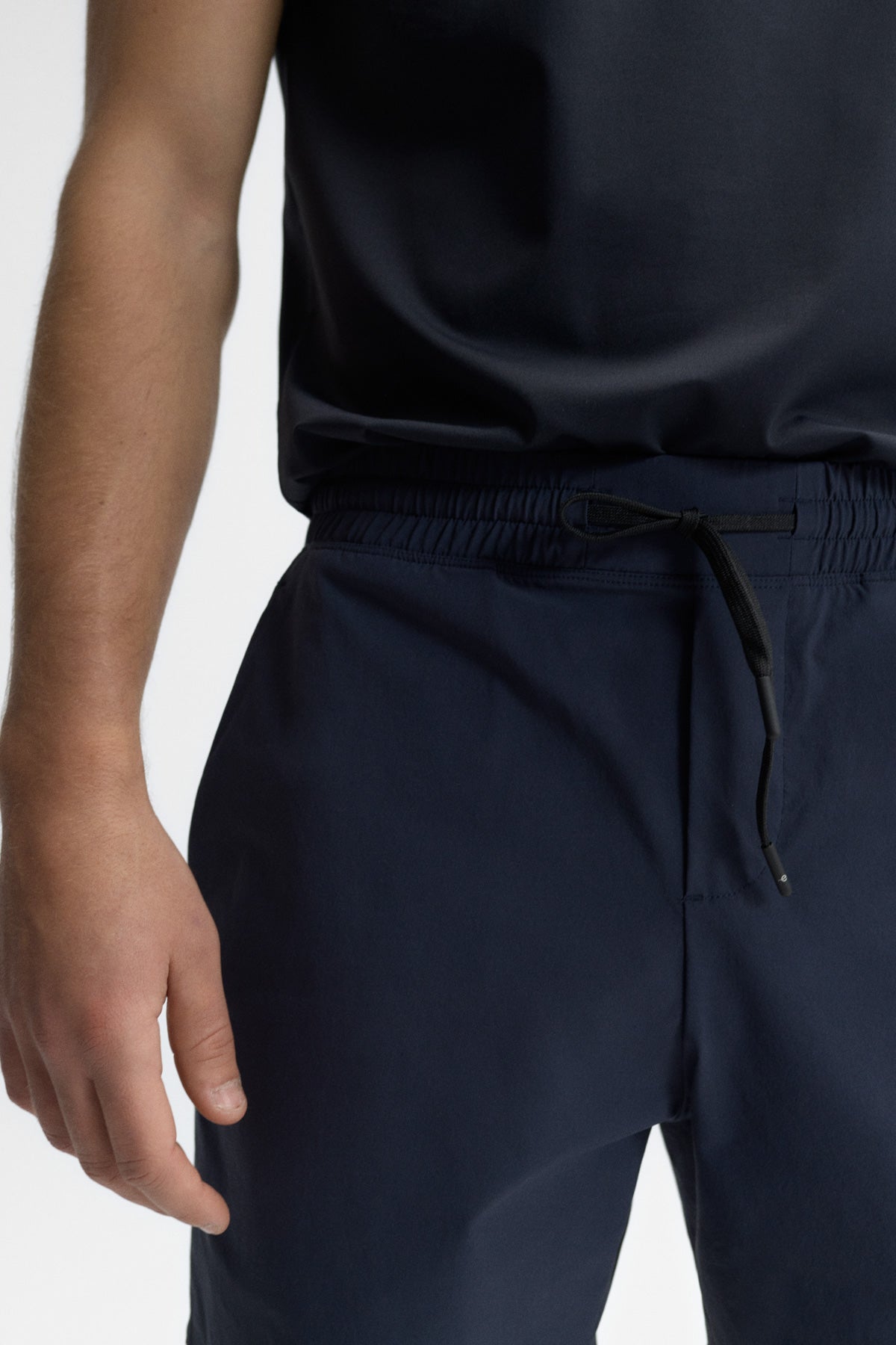 ATHENS PERFORMANCE SHORTS DEEP NAVY