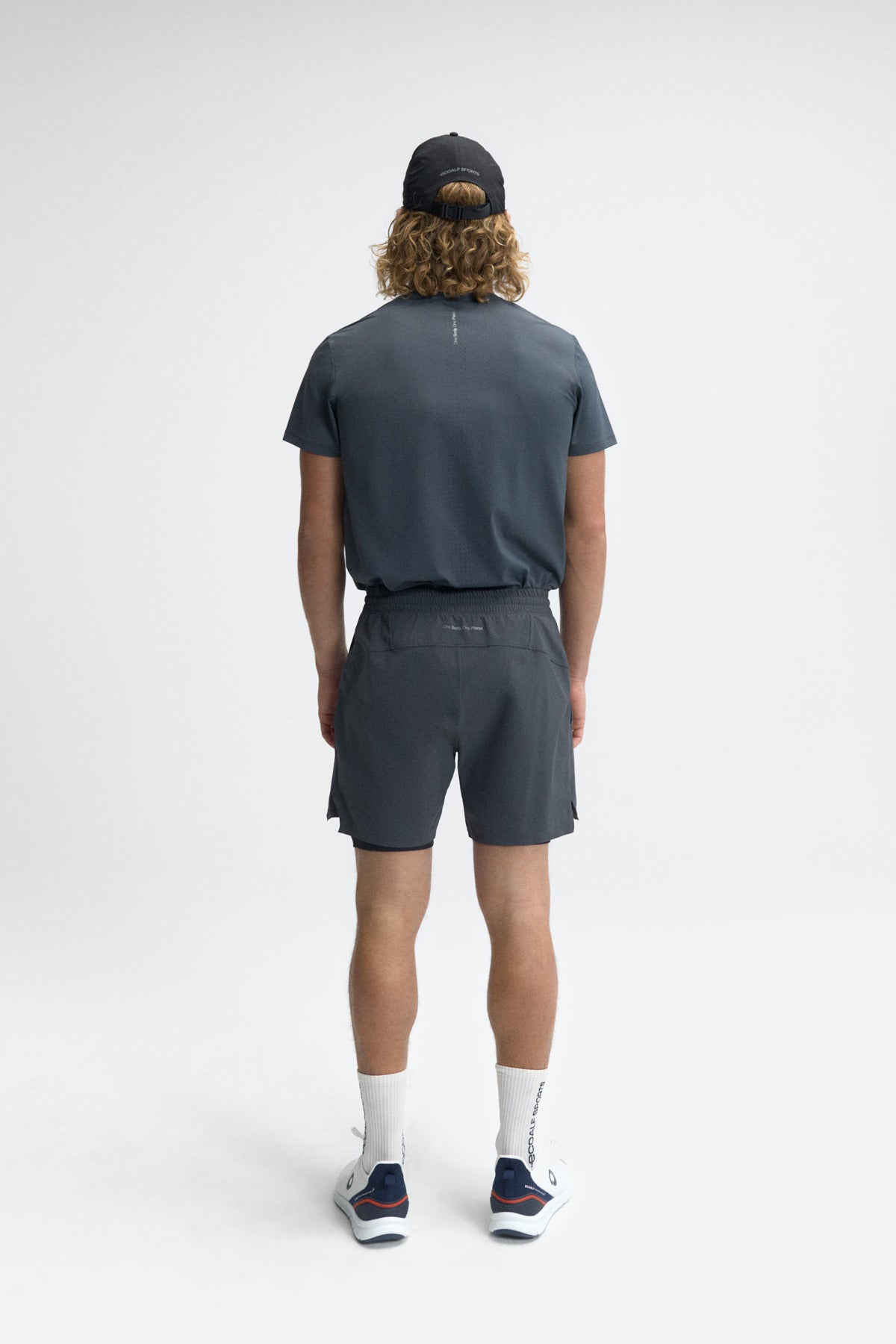 ATHENS PERFORMANCE SHORTS GREY